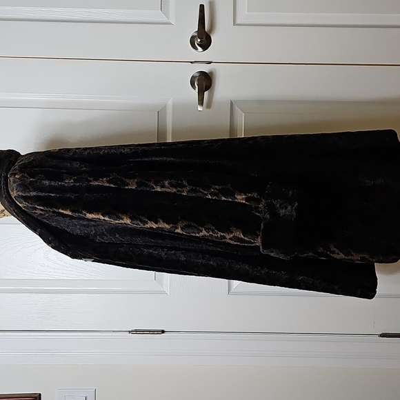 Vintage 80s Faux Fur Dark Leopard Print Swing Style Coat - Picture 5 of 13